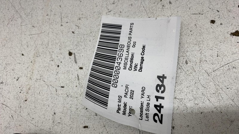 5VT74TRMAA ⭕ 27-22 Chrysler Pacifica Front Dash Center Cap Cover w/ Sun Sensor 5VT74TRMAA