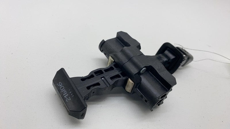 2021 BMW 530e G30 Front Left or Right Door Check Strap Stop Stopper As