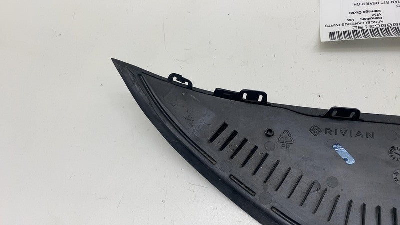 PT00017894-E ⭕ 22-24 Rivian R1T Rear Right Tailgate Bed Box Cladding Panel Cover PT00017894-E