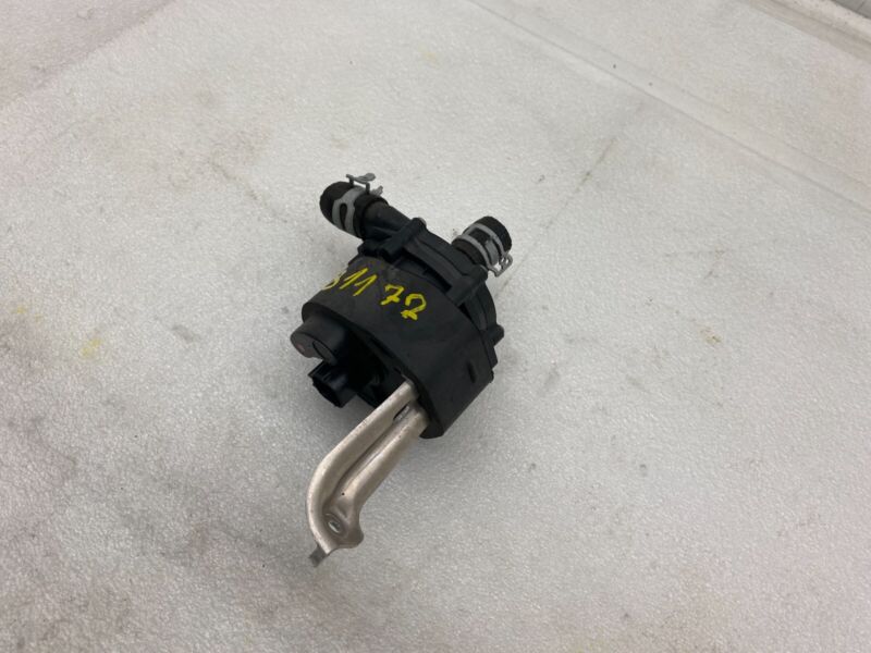 2016-2020 Tesla Model X MX Additional Coolant Auxiliary Water Pump with Bracket
