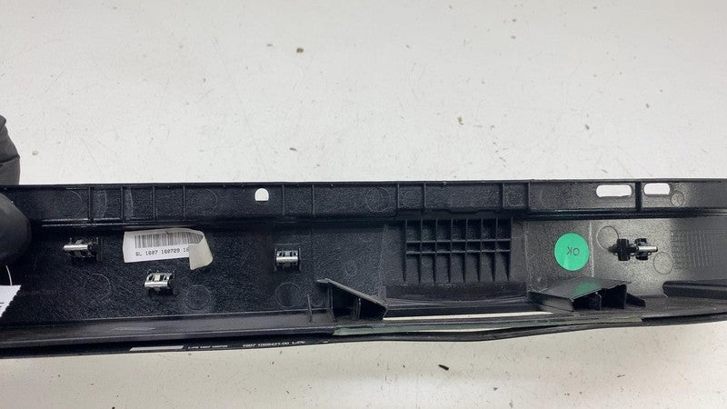 105842100L 2016-2020 Tesla Model X Rear Lower Scuff Sill Plate Cover Trim LH 1058421-00-L