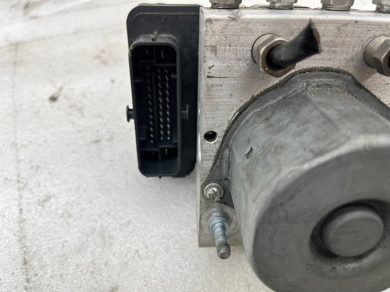 103779700D ⭕ 12-15 Model S Anti-Lock ABS Brake Pump Hydraulic Control Module 1037797-00-D