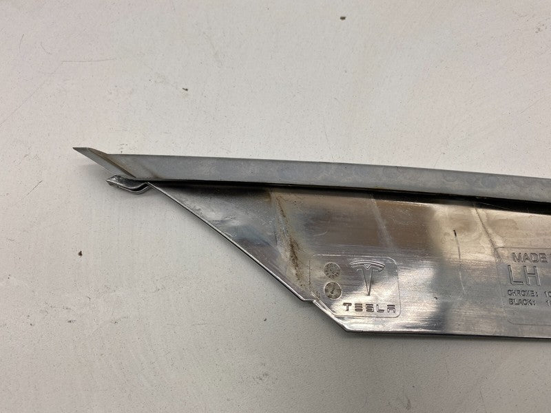 ⭕ 16-20 Model S Front Left & Right Lower Grille Louvre 1056378-00-C/10