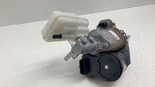 ⭕ 2025 Rivian R1S Power Brake Booster Master Cylinder Assembly Unit PT01073542-A