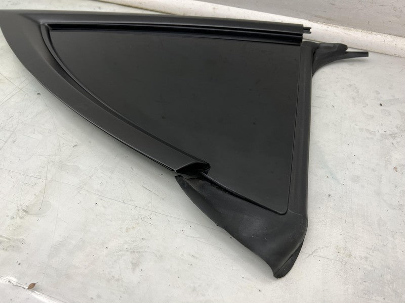 E4 43R-000073 2020-2024 Tesla Model Y MY Rear Passenger Side Quarter QTR Window Glass Right RH
