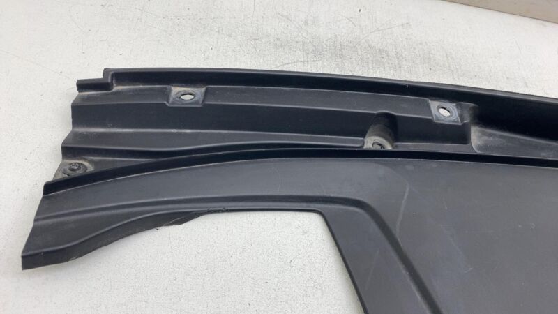⭕ 2017-2023 Maserati Levante Front Windshield Protector Wiper Cowl Trim Right RH