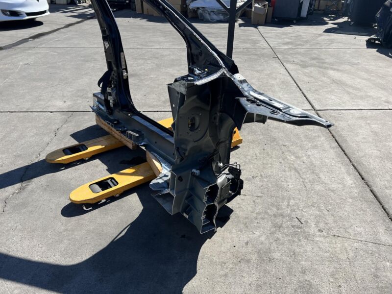 ⭕ 2012-2015 Tesla Model S Front Driver Body SIde A + B-Pillar Door Frame Left LH