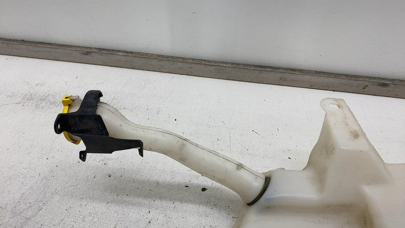 CJ54 17B613 AC 2013-2018 Ford C-Max Windshield Washer Reservoir Bottle Tank CJ54-17B613-AC