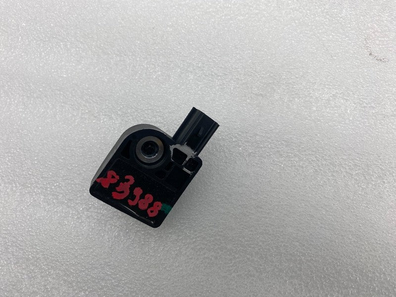 100527400B ⭕12-20 Model S Front Left or Right Acceleration Crash Impact Sensor 1005274-00-B