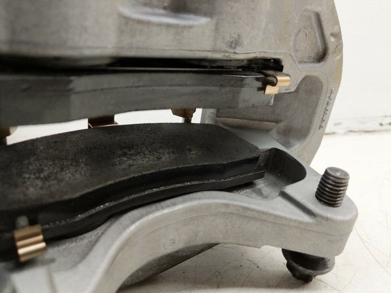 1044621-00-D ⭕ 2017-2023 Tesla Model 3 M3 Front Driver Side Brake Caliper Left 1044621-00-D