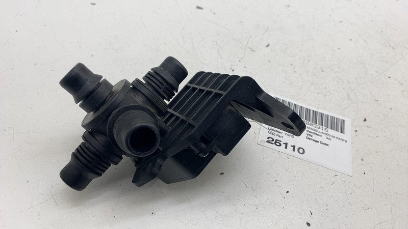 ⭕ 2025 Rivian R1S HVAC Heater Coolant Control Valve w/ Bracket OEM PT0