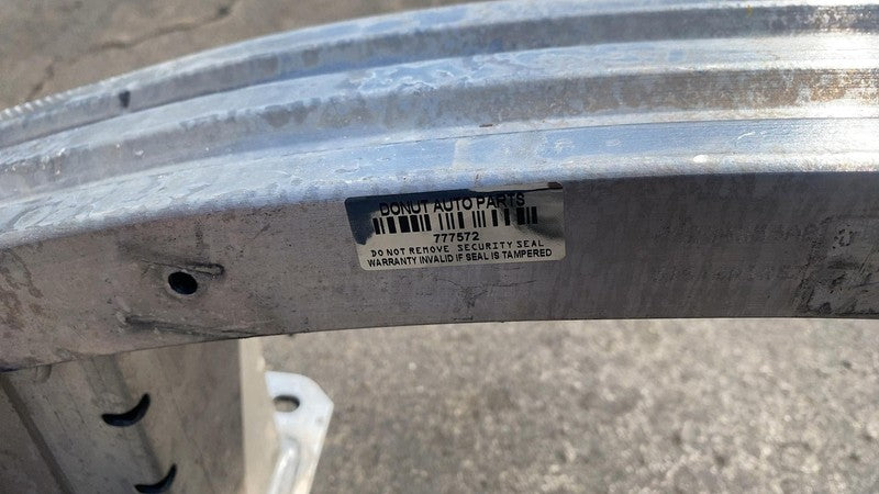 68234255AB ⭕ 17-20 Chrysler Pacifica Front Bumper Reinforcement Impact Beam Bar 68234255AB