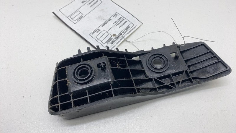 1083992 00 D 2017-2023 Tesla Model 3 Rear Driver Side Taillight Tail Lamp Mount Bracket Left