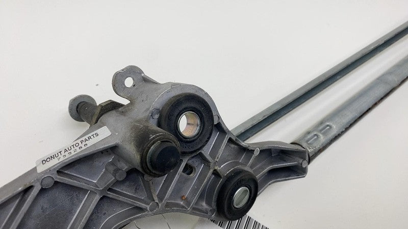 2011-2018 Porsche Cayenne Front Windshield Wiper Motor System Linkage 