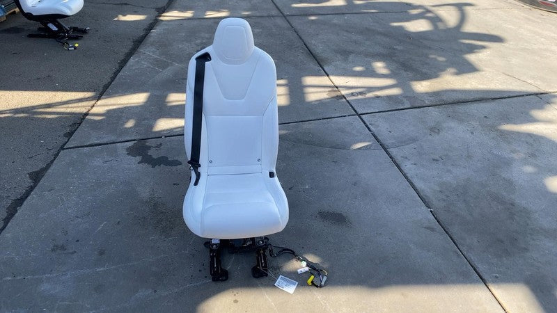 ⭕ 2016-2020 Tesla Model X Rear Passenger Side 2nd Row Seat Right Leath