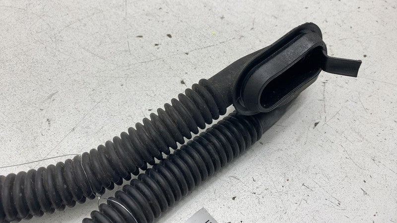 2022 2023 2024 Chrysler Pacifica Rubber Harness Sheath Protective Hose