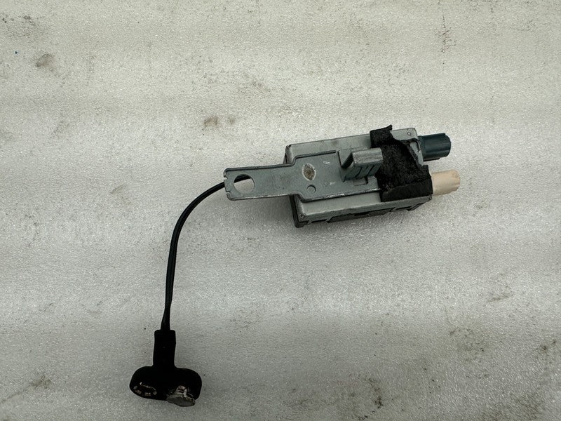 ⭕ 2012-2020 Tesla Model S Rear Driver Side Radio Antenna Amplifier Module Left