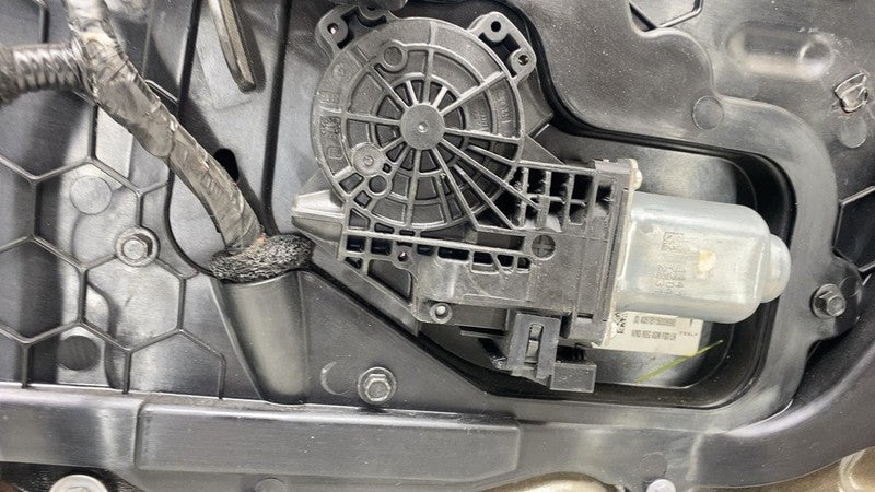 ⭕ 2017-2020 Tesla Model 3 Front Door Shell Panel Left LH Black PBSB 10