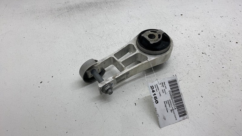 68237968AD 2017-2024 Chrysler Pacifica Rear Engine Lower Torque Strut Mount Support Assy