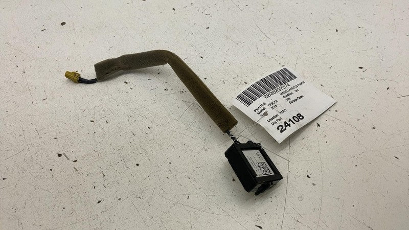 ⭕ 2016-2020 Tesla Model X MX Satellite Antenna Control Module Unit 104