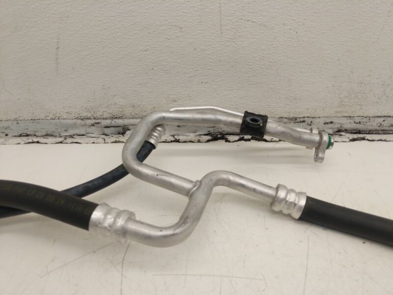 6008481 00 A ⭕12-15 Model S MS TXV Cabin Valve & Solenoid Suction Pipe Line Hose 1028400-00-D