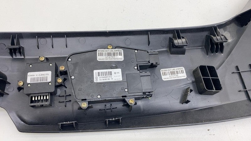 AG130872-A ⭕ 2020 Tesla Model S Front Right Seat Control Switch & Trim Panel RH A1648201410