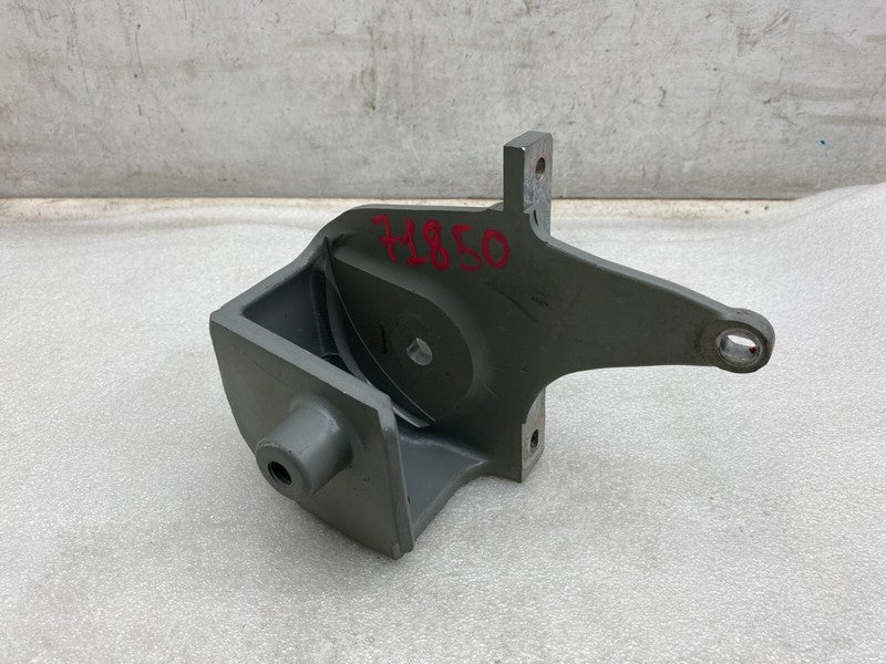 1034558 ⭕ 12-20 Model S Front Passenger Side Motor Mount Right RH - Dual Motor 1034558