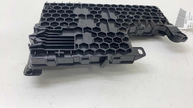 ⭕20-23 Tesla Model 3 Right Low Voltage Controller Electronic Module 15