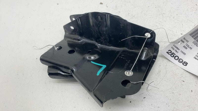 1694450 00 D ⭕ 24-25 Tesla Model 3 Left Lower Amplifier Mount Support Bracket LH 1694450-00-D