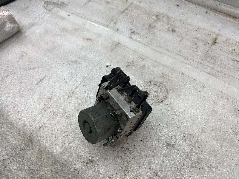 103779700D ⭕ 12-15 Model S Anti-Lock ABS Brake Pump Hydraulic Control Module 1037797-00-D