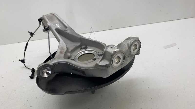 134465200B ⭕ 24-25 Model 3 Front Right Spindle Knuckle + Hub (Non-Driven) RH 1344316-00-D
