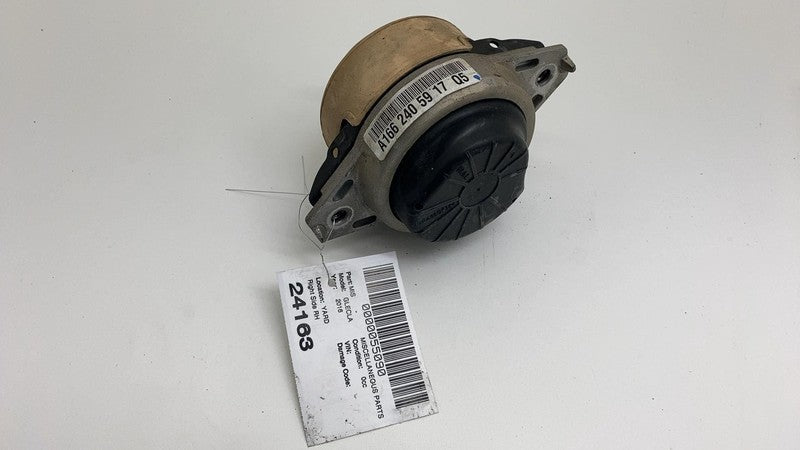 A1662405917 2012-2018 Mercedes-Benz GLE350 Passenger Engine Mount Bracket Insulator Right RH