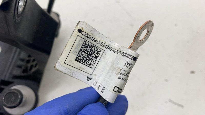 PT01214930 C ⭕ 2025 Rivian R1S Brake Stop Foot Pedal Bracket Support Assembly PT01214930-C