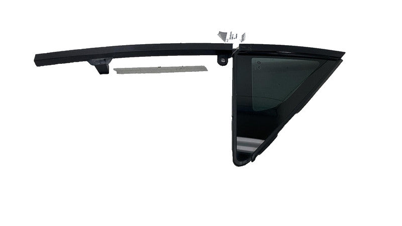 2022-2024 Rivian R1T R1S Passenger Side Door Corner Window Glass Right