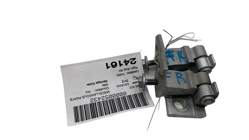 2011-2018 Porsche Cayenne S Front Passenger Side Upper & Lower Door Hi