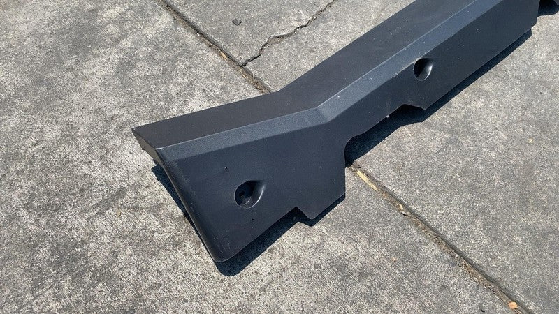 181659700C ⭕ 2024-2025 Cybertruck Left Rocker Panel Skirt Trim Molding Cover 1816597-00-C