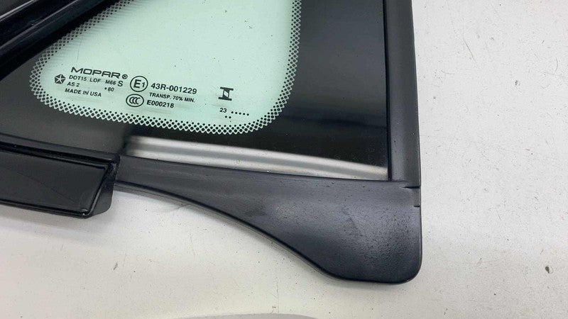 E1 43R-001229 ⭕ 18-25 Chrysler Pacifica Front Left Corner Door Window Quarter Glass 68370635AA