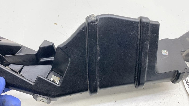 51647368157 ⭕14-21 BMW i3 I01 Front Driver Fender Mount Support Bracket Left LH 51647368157