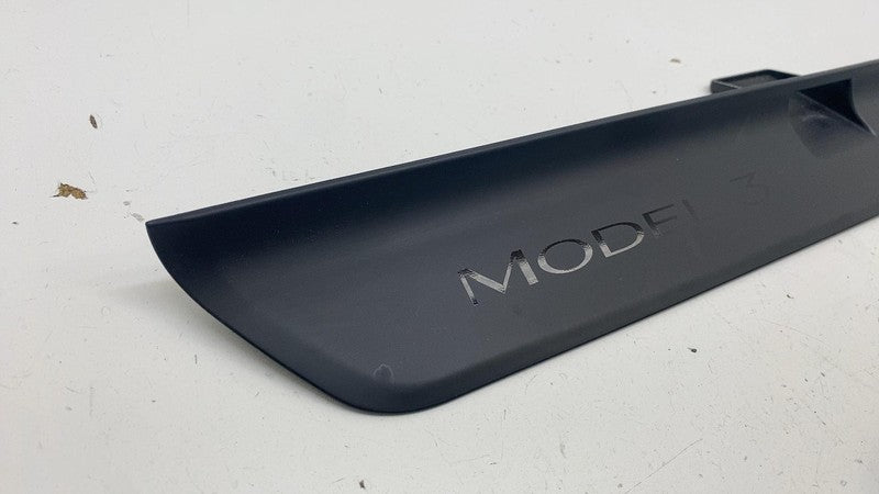 ⭕ 24-25 Model 3 Front & Rear, Left & Right Sill Plate 1917244/ 1917243