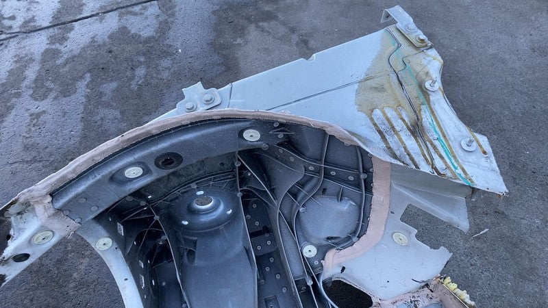 ⭕2018 2019 BMW 530e Front Driver Side Body Frame Horn Structural Cutou