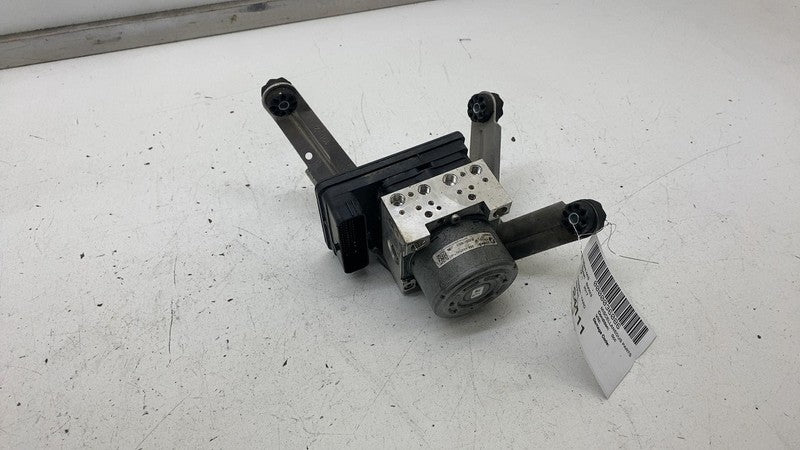 3451-6885427-01 ⭕2014-2021 BMW i3 Anti Lock Brake Pump Control Module w/ Bracket 3451-6885427-01