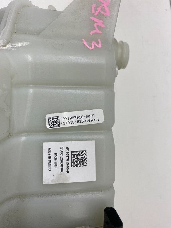 109701600D ⭕2017-2020 Model 3 Reservoir Superbottle Tank Chiller EXV Oil Fluid 1097015-00-K