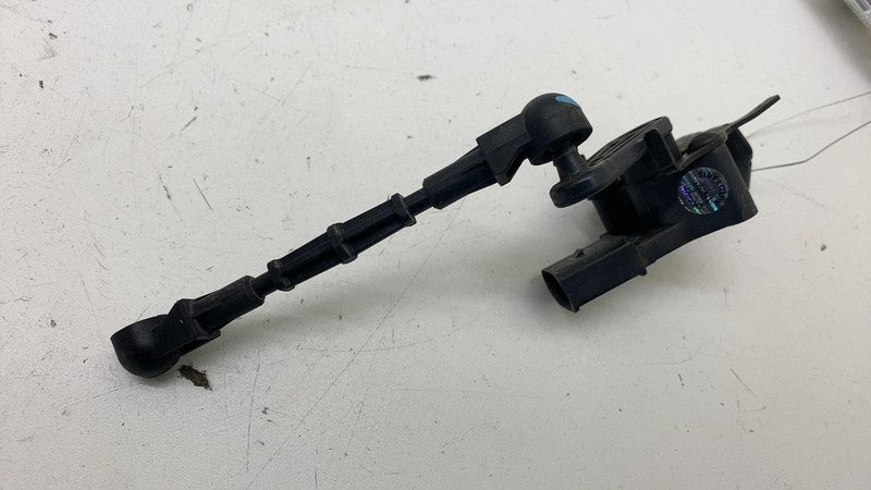 PT00039806 ⭕ 22-24 Rivian R1S Rear Left Suspension Height Level Air Ride Sensor PT00039806