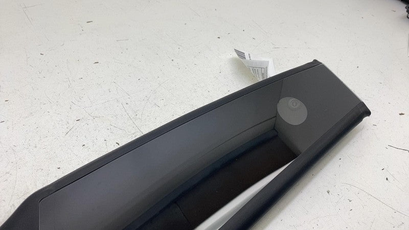 1734282-00 ⭕ 24-25 Tesla Model 3 Passenger Side B-Pillar Applique Glass Trim Molding Right