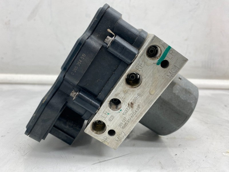 1037797 00 B ⭕ 2012-2015 Tesla Model S Anti-Lock ABS Brake Pump Hydraulic Module 1037797-00-B