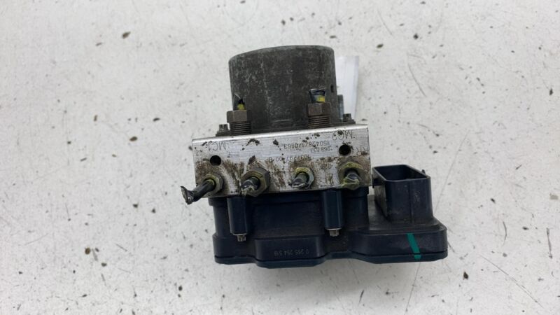 103779700B 2012-2015 Tesla Model S Anti-Lock ABS Brake Pump Hydraulic Control Unit Module