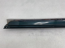 ⭕12-25 Tesla Model S Passenger Side Skirt Molding Scuff Plate Right 1012217-00-C