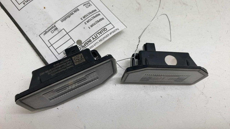 ⭕ 17-24 Tesla Model 3 Rear Left or Right License Plate Light Lamp 1449