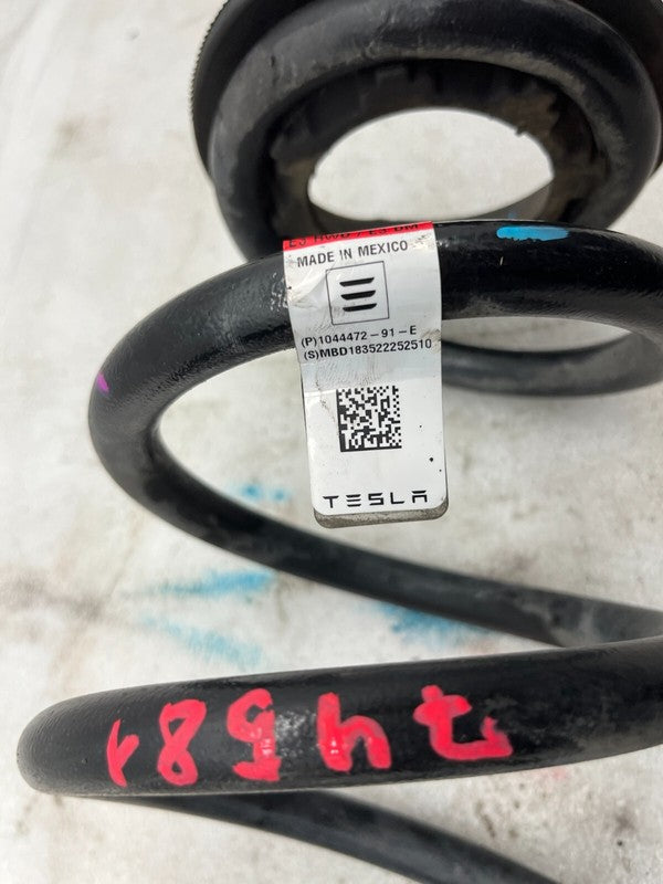 104447291E ⭕ 2017-2023 Tesla Model 3 Rear Left or Right Suspension Coil Spring 1044472-91-E