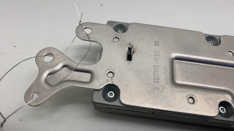 ⭕ 17-23 Tesla Model 3 Harman Becker HBZ502 Radio FM/HD Receiver Contro